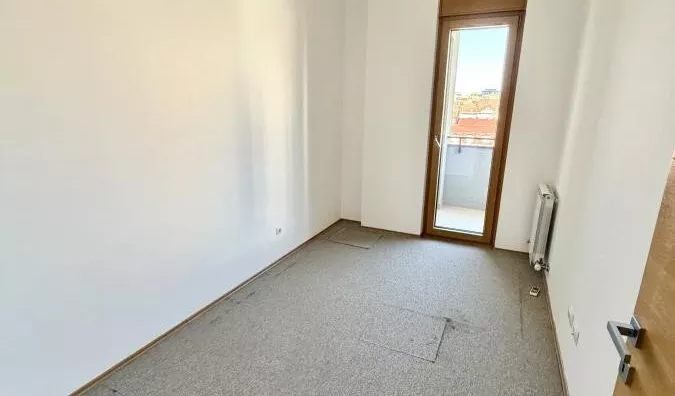 Sedmosoban stan | 4zida