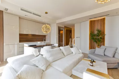 Nikolaja Kravcova | 4zida.rs