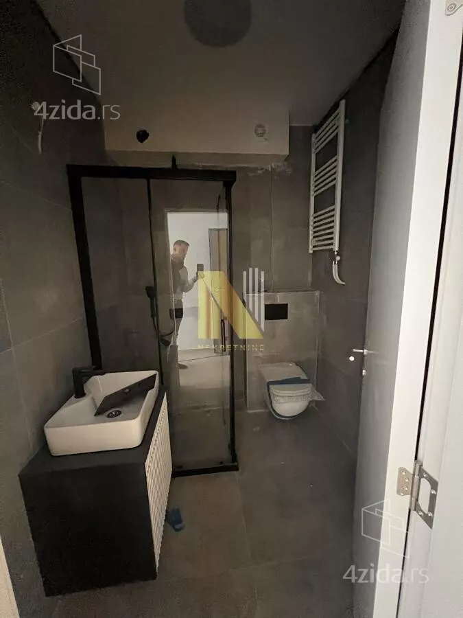 Garsonjera | 4zida