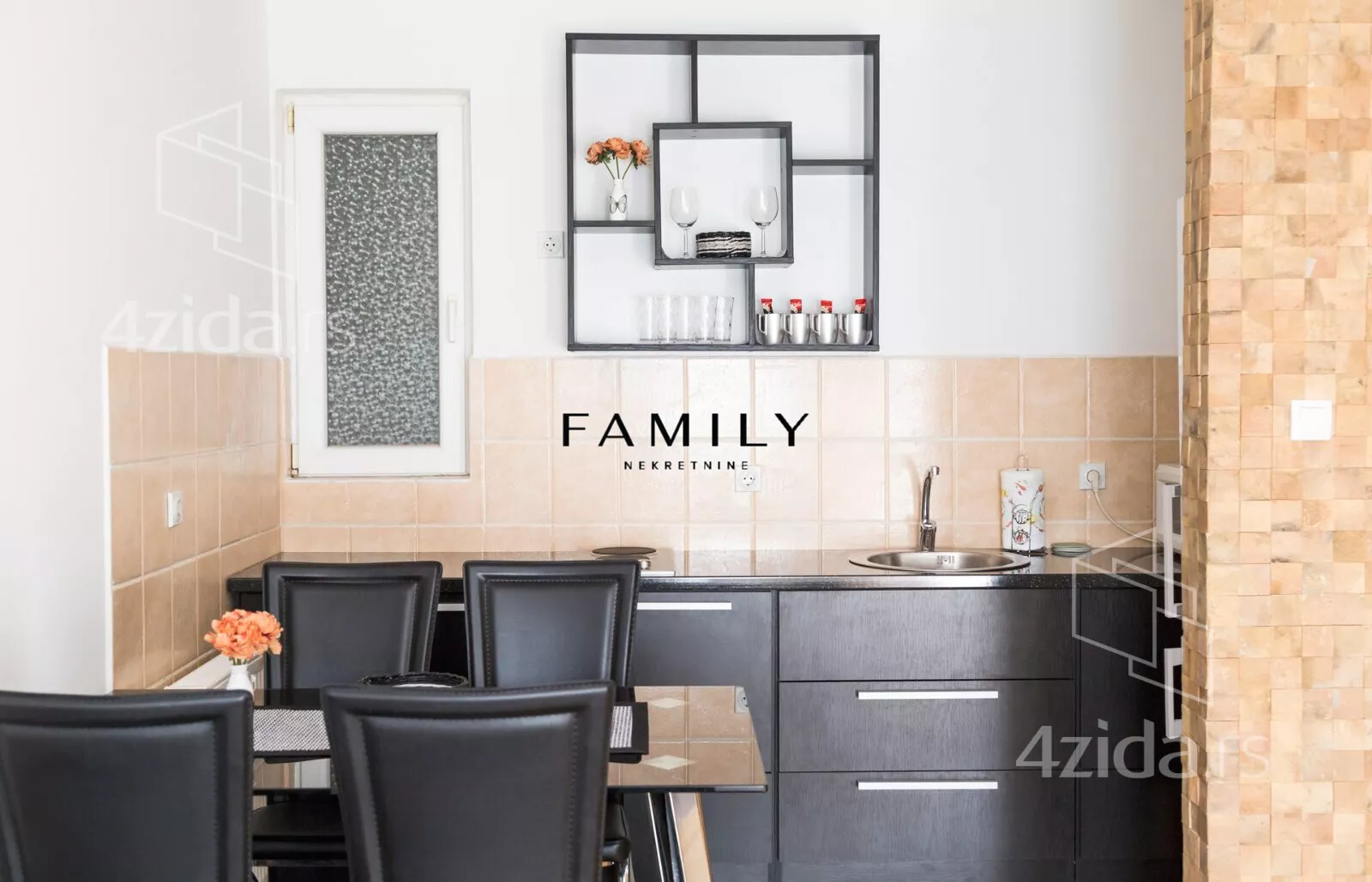 Jednoiposoban stan | 4zida