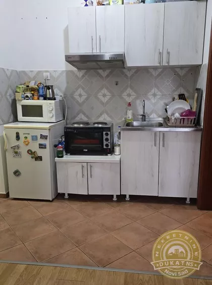 Heroja Pinkija | 4zida.rs