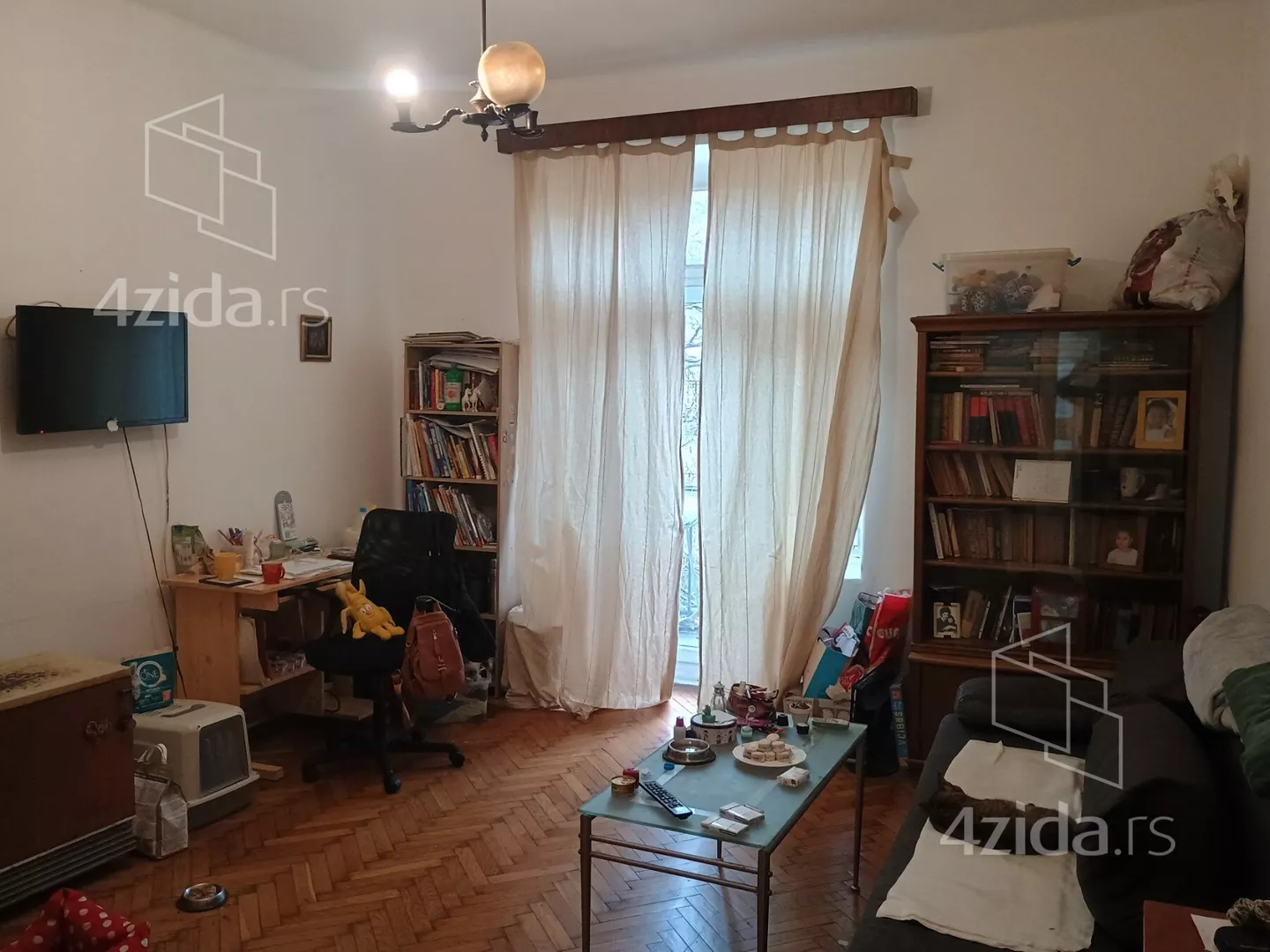 Četvoroiposoban stan | 4zida