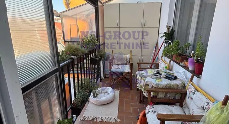 Petosoban stan | 4zida