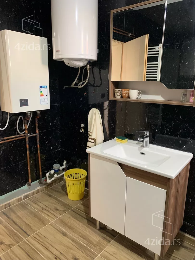 3-etažna kuća | 4zida