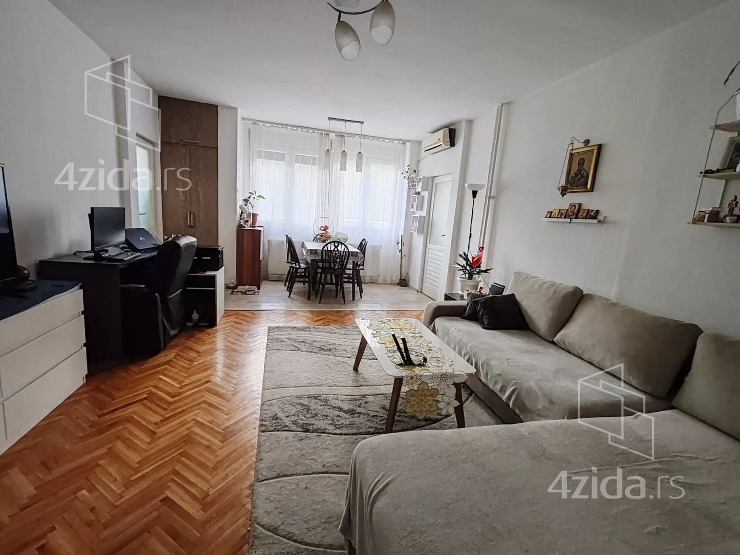 Dvoiposoban stan | 4zida