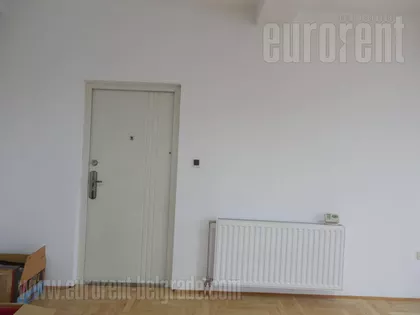 LABUDOVO BRDO | 4zida.rs