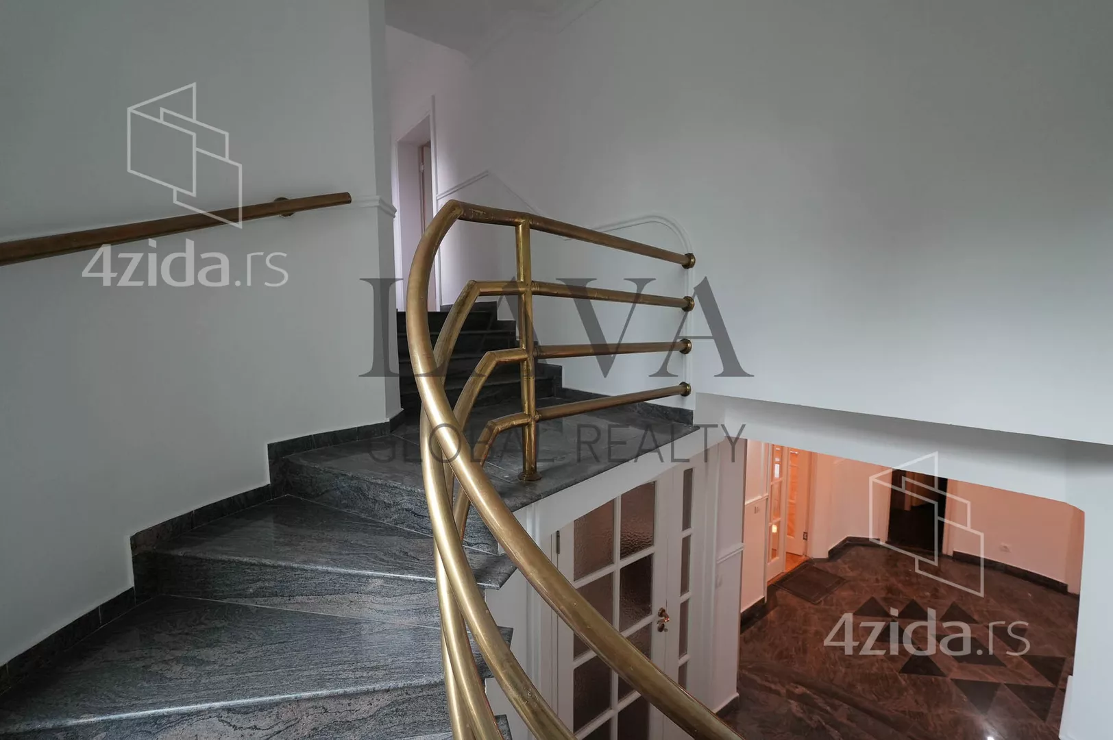 4-etažna kuća | 4zida