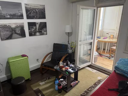 Ustanička | 4zida.rs