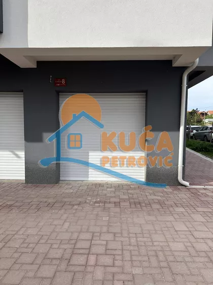 Jesenjinova | 4zida.rs
