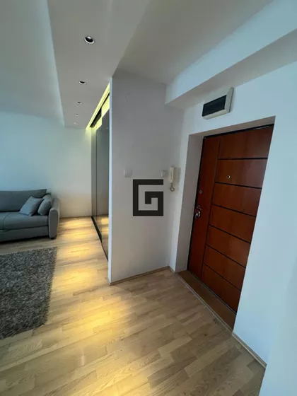 Višnjićeva | 4zida.rs