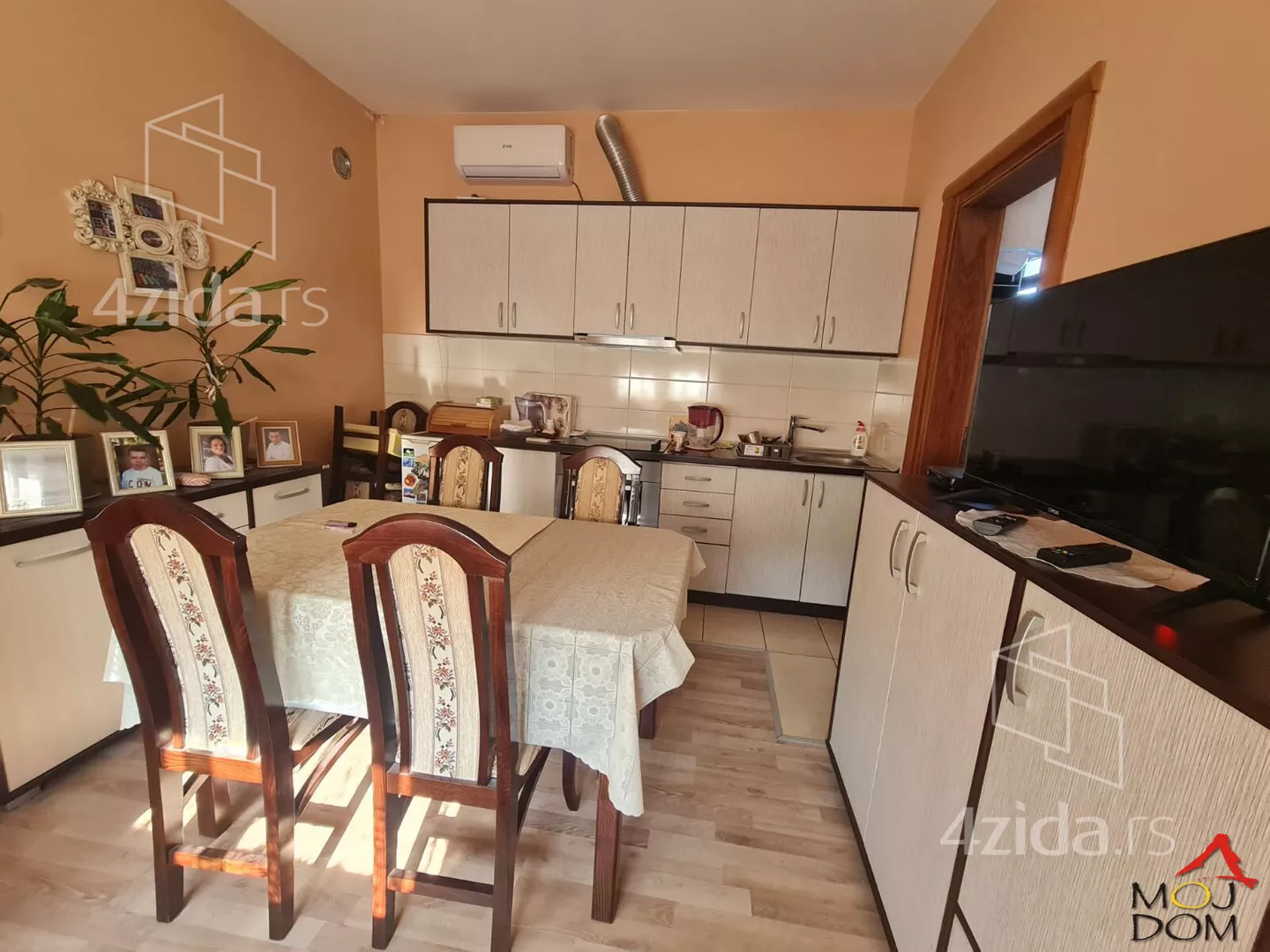 Kuća | 4zida