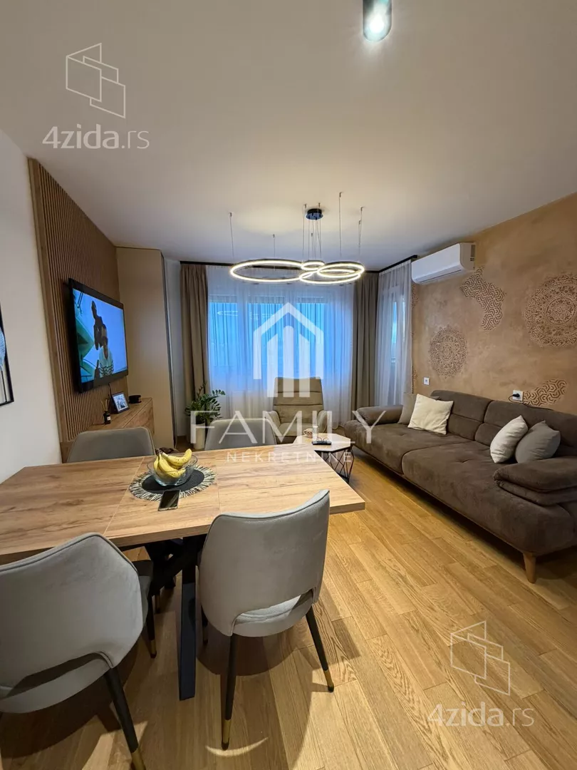 Troiposoban stan | 4zida