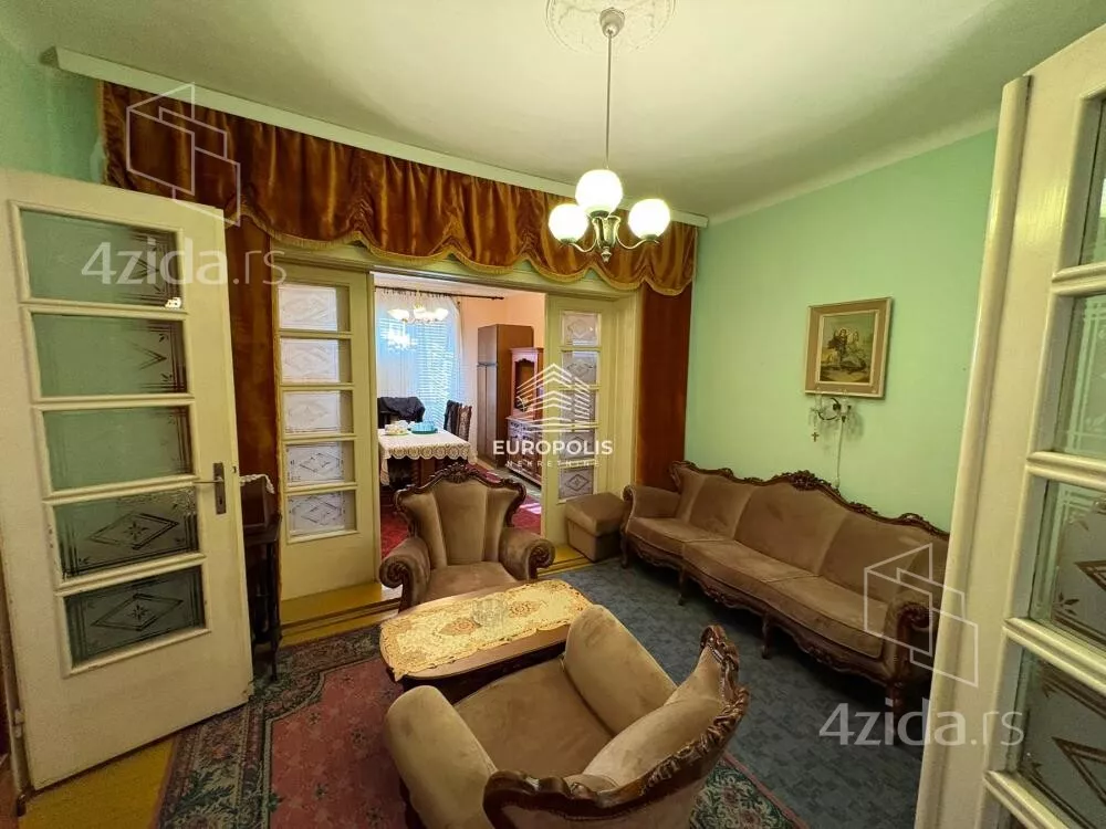 Kuća | 4zida