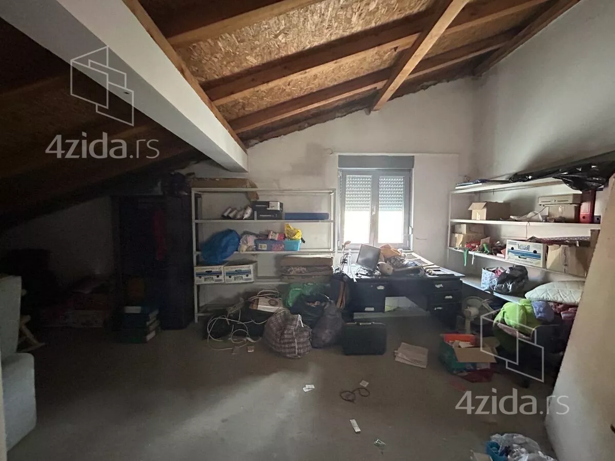 3-etažna kuća | 4zida