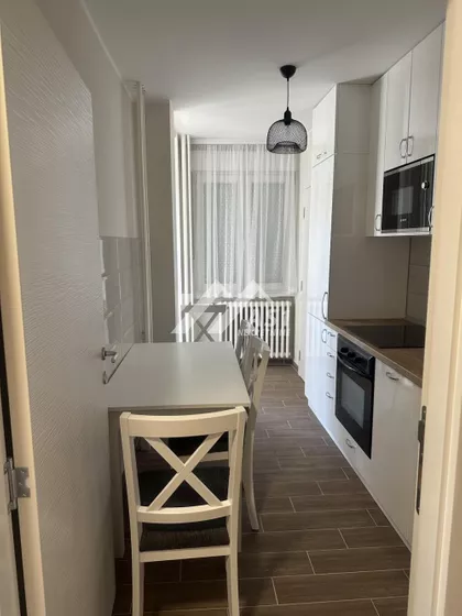 Bulevar Cara Lazara | 4zida.rs