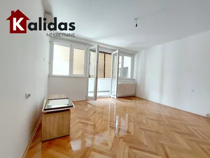 Železnička stanica | 4zida.rs