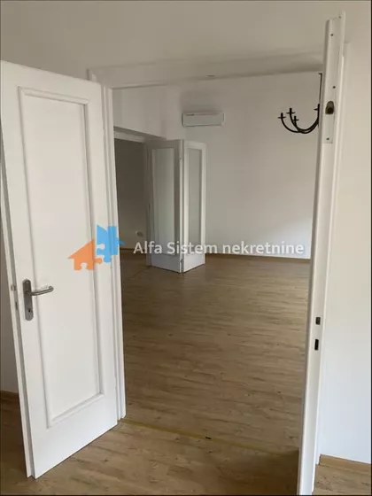 Knez Mihailova | 4zida.rs