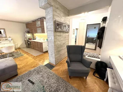 Kajmakčalanska | 4zida.rs