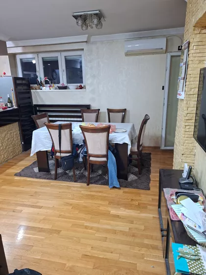 Karađorđeva 5 | 4zida.rs
