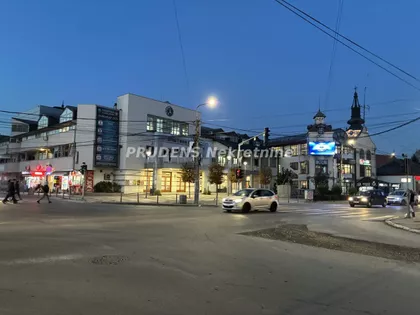 Trg Zorana Đinđića | 4zida.rs