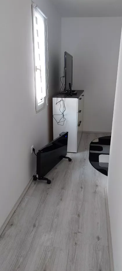 Železnička 53 | 4zida.rs