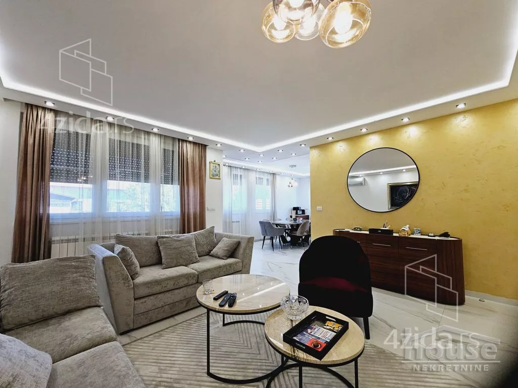 Petosoban stan | 4zida