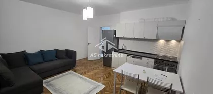 Crveni Krst Vračar | 4zida.rs