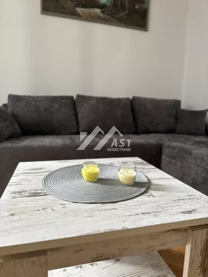 Hadži Ruvimova | 4zida.rs