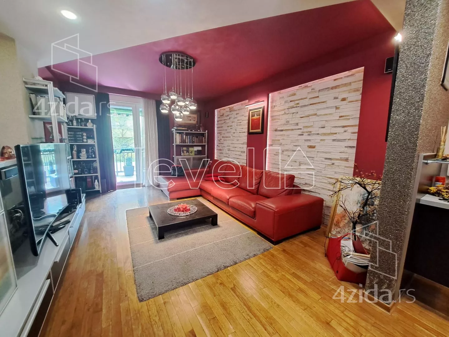 Petosoban stan | 4zida