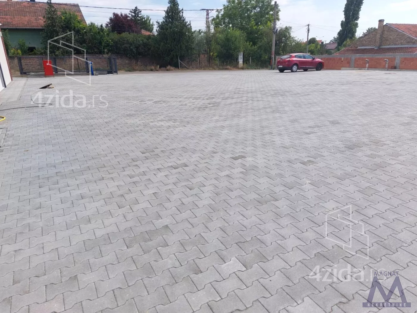 Poslovni prostor | 4zida