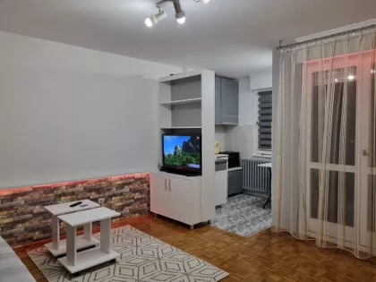 Bulevar Cara Lazara 83 | 4zida.rs