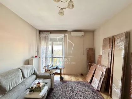 Ugrinovačka | 4zida.rs