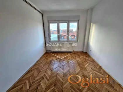 Venizelosova | 4zida.rs