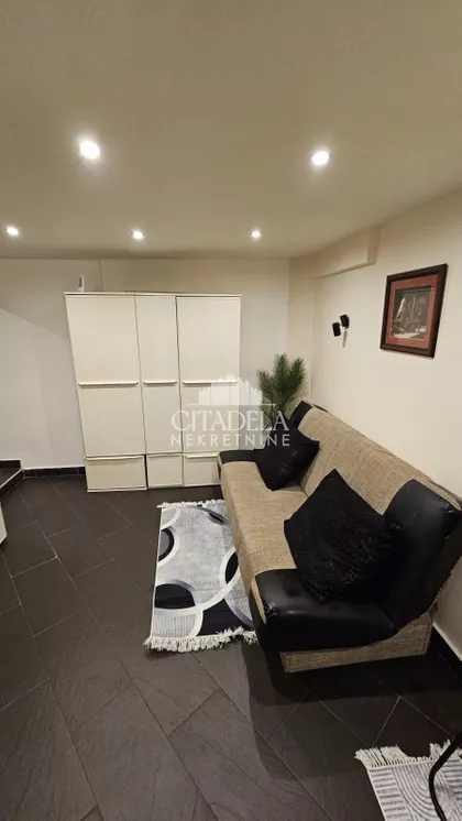 Džordža Vašingtona | 4zida.rs