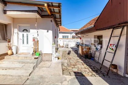 Popovačka | 4zida.rs