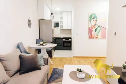 KRALJEVIĆA MARKA | 4zida.rs