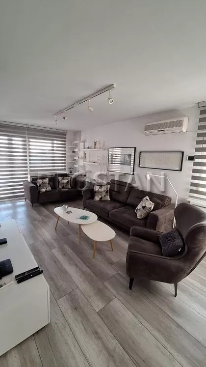 Dr Ivana Ribara | 4zida.rs