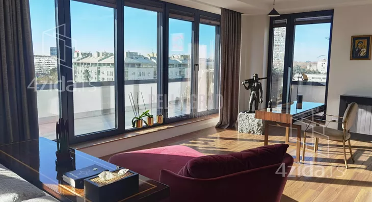 Petosoban stan | 4zida