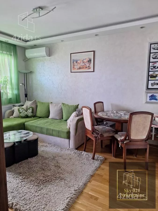 Dvoiposoban stan | 4zida