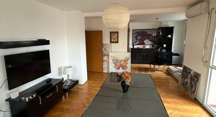 Četvoroiposoban stan | 4zida