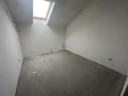 Esad Pašina | 4zida.rs