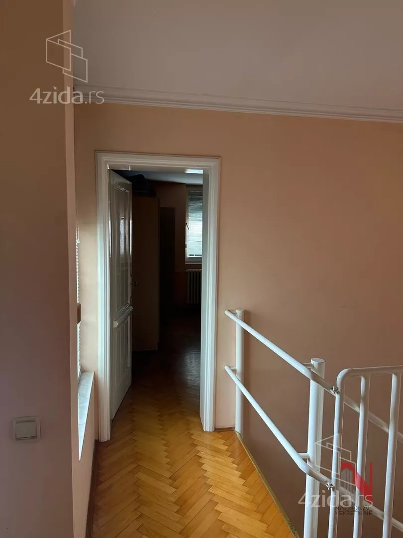 Osmosoban stan | 4zida