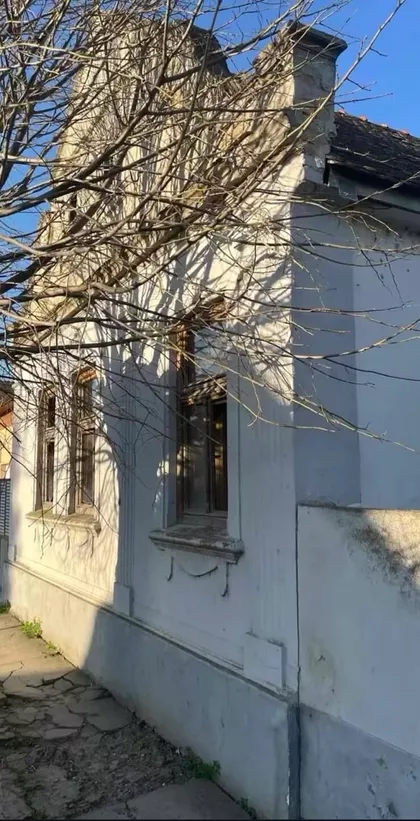 Novi Karlovci | 4zida.rs