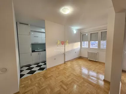 Sportski Centar | 4zida.rs