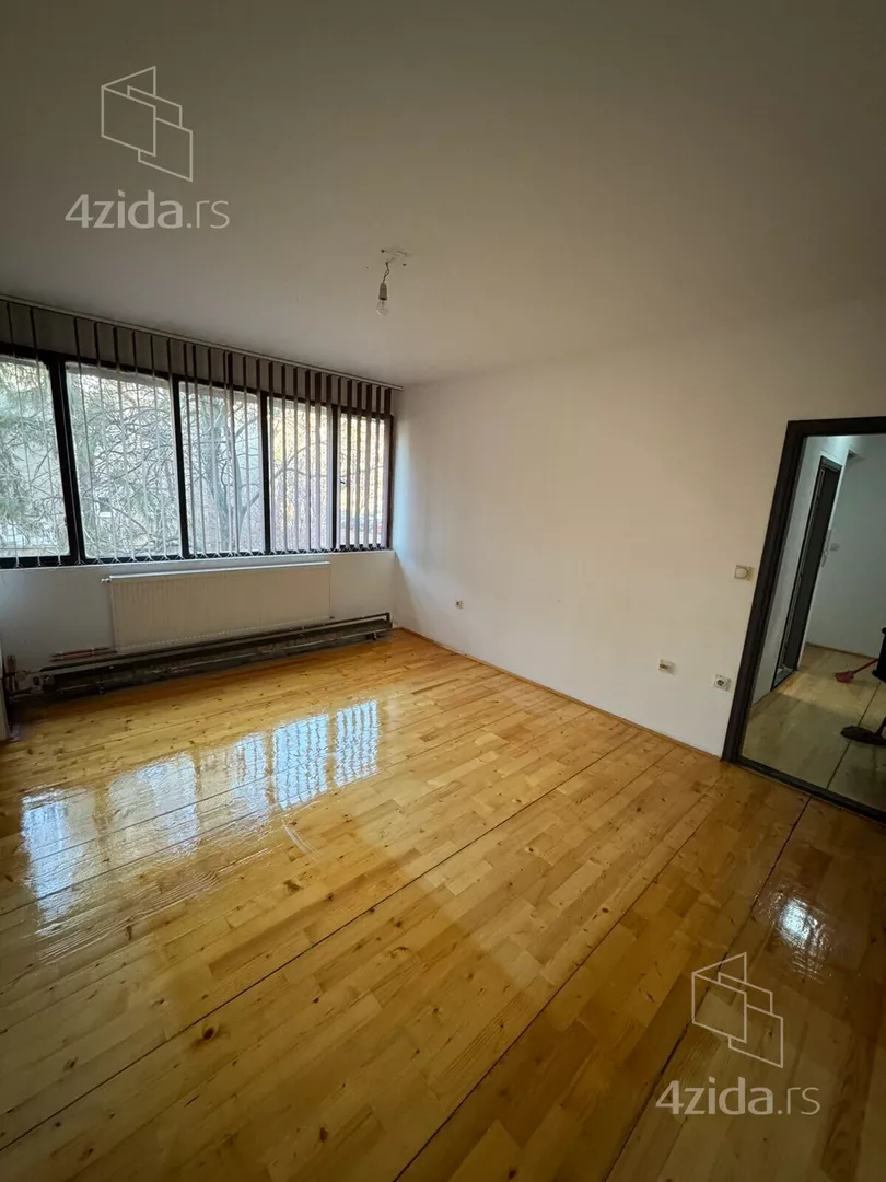 Osmosoban stan | 4zida