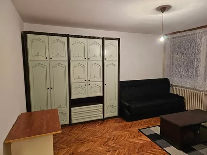 Radovana Simića Cige 10 | 4zida.rs