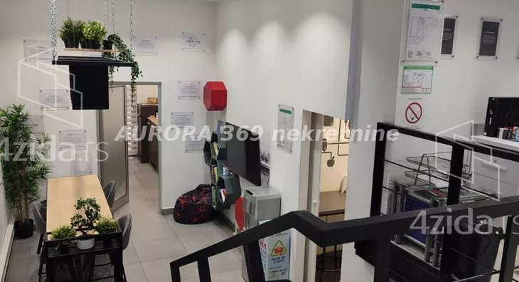 Poslovni prostor | 4zida