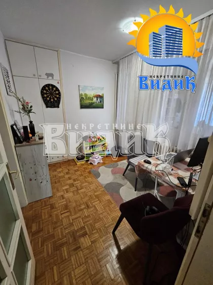 Nedeljka Gvozdenovića | 4zida.rs