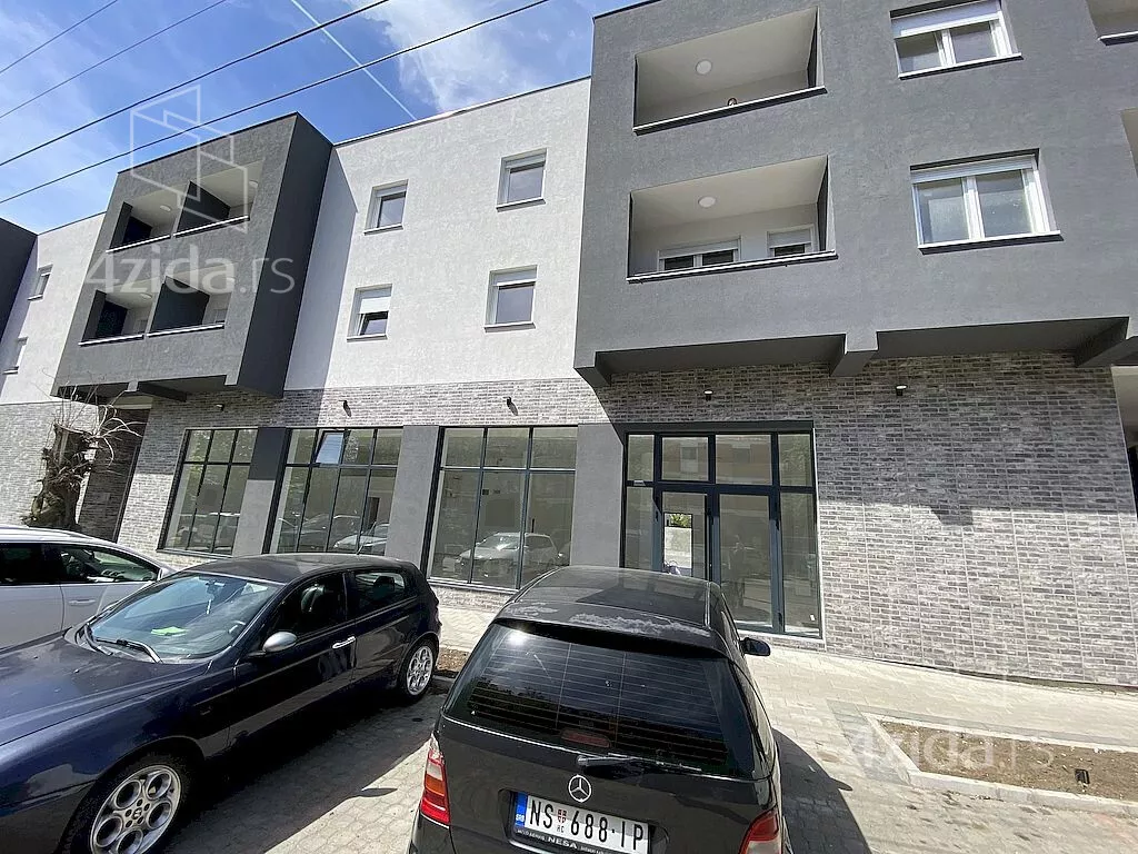 Poslovni prostor | 4zida