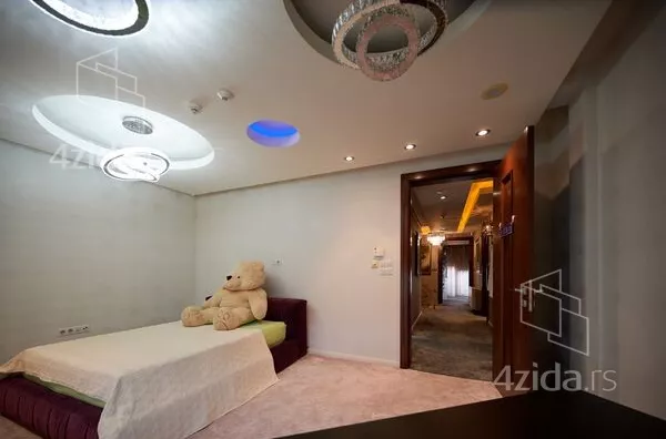 4-etažna kuća | 4zida